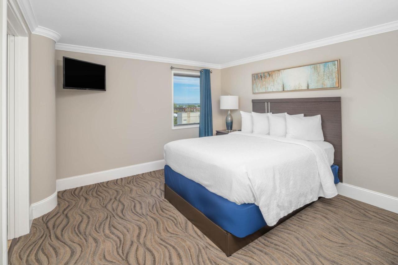 Bask Hotel At Big Rock Landing Morehead City Exterior photo